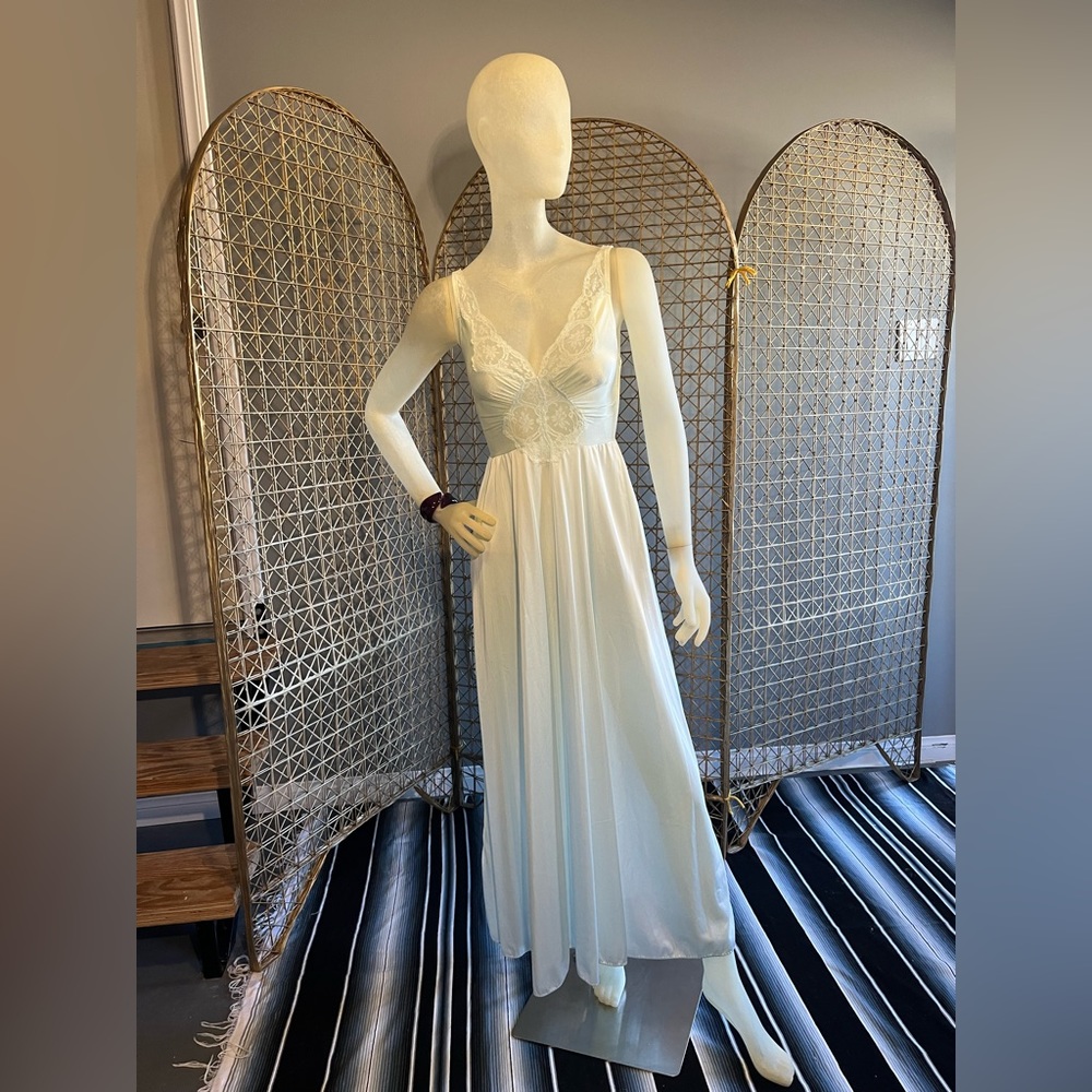 Vintage Olga BodySilk slip dress